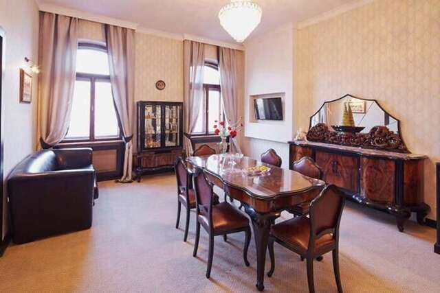Апартаменты Exclusive apartment on Shevchenko avenue 10 Львов-16